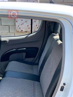 ميتسوبيشي L200